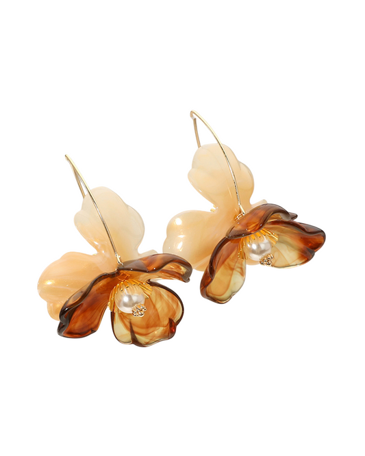 Pearl & Petal Flower Earrings